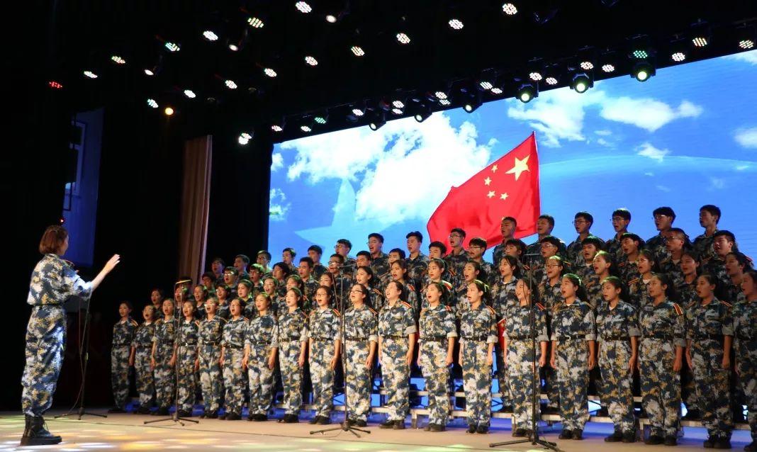 南明区委老干部局开展2024年第一次中心组理论学习研讨