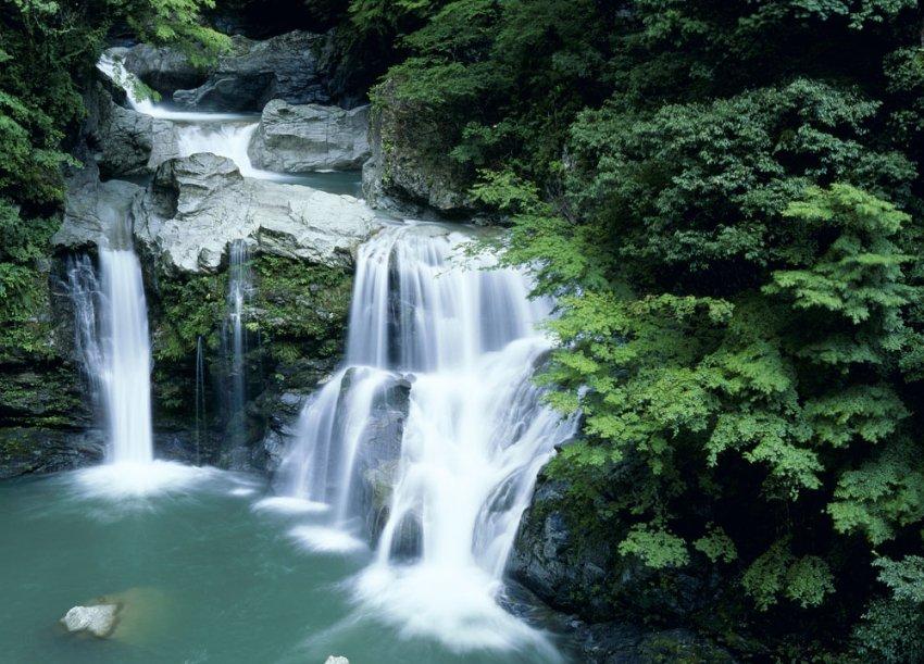 逃出漂浮的小岛